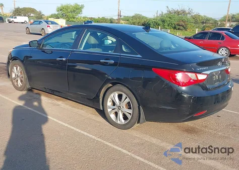 2013 Hyundai Sonata Limited z USA, uszkodzony, nr VIN 5NPEC4AC5DH520586